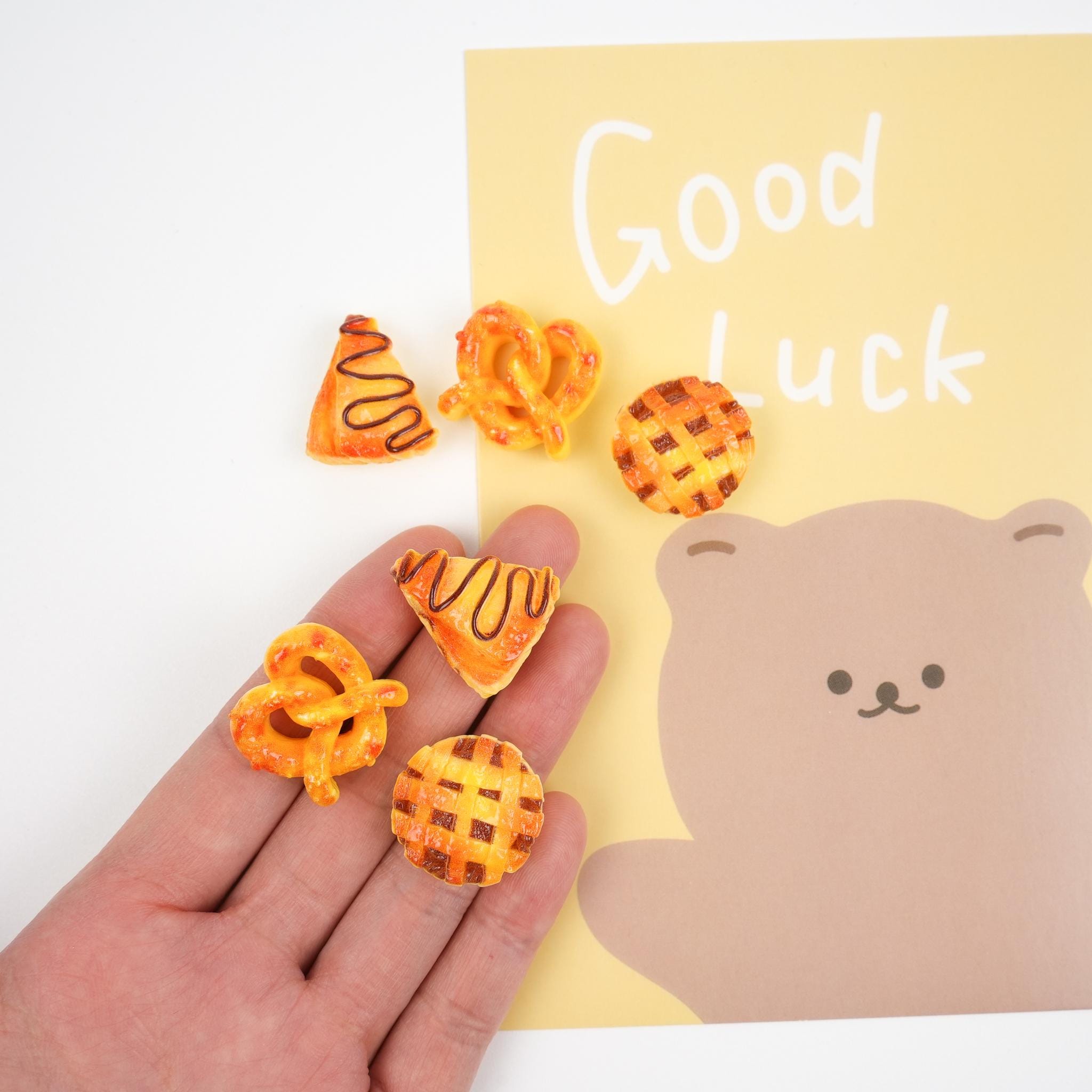 Bread Bakery Brooch | Baguette, Croissant, Pretzel Pins - Mini Story Co