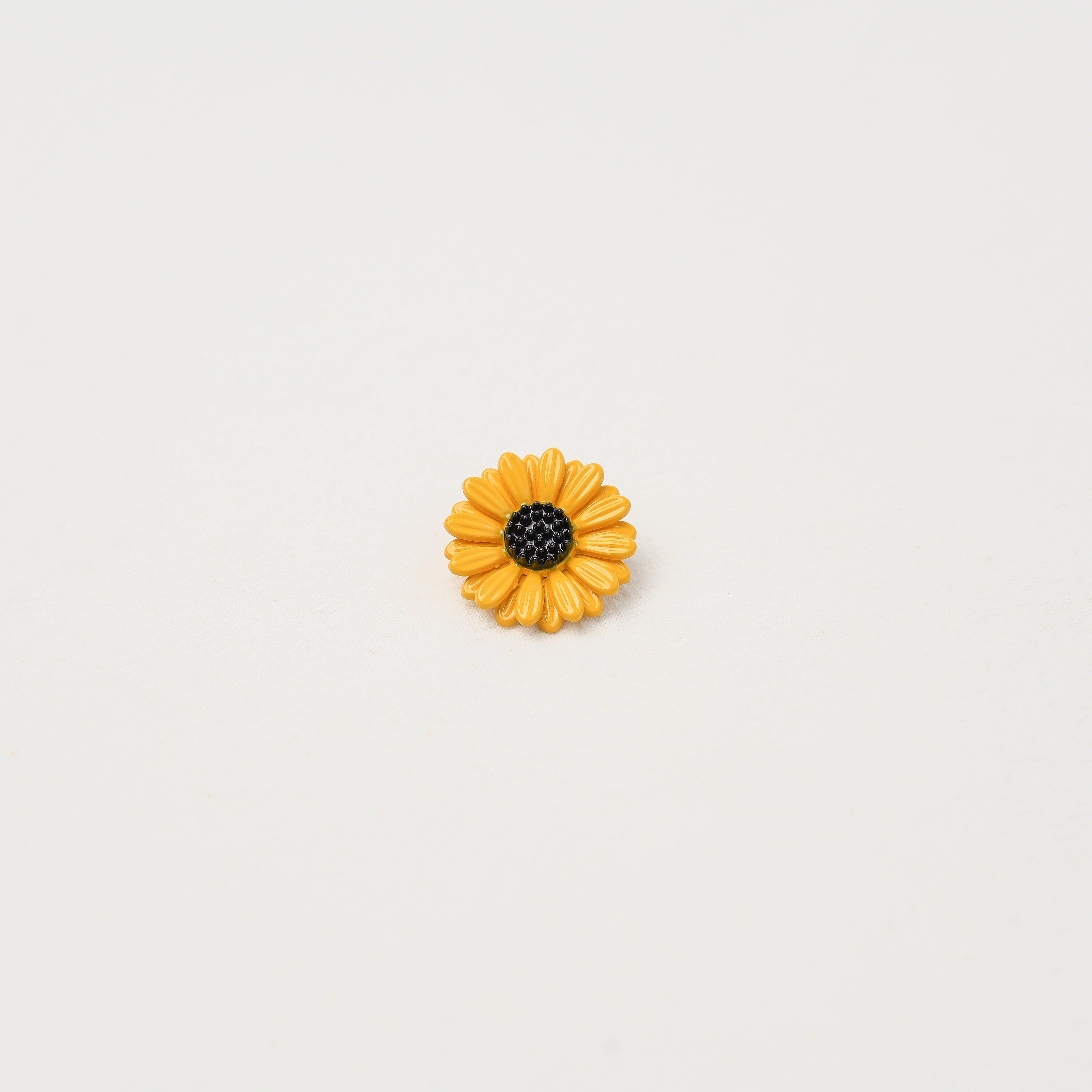 Sunflower Brooch