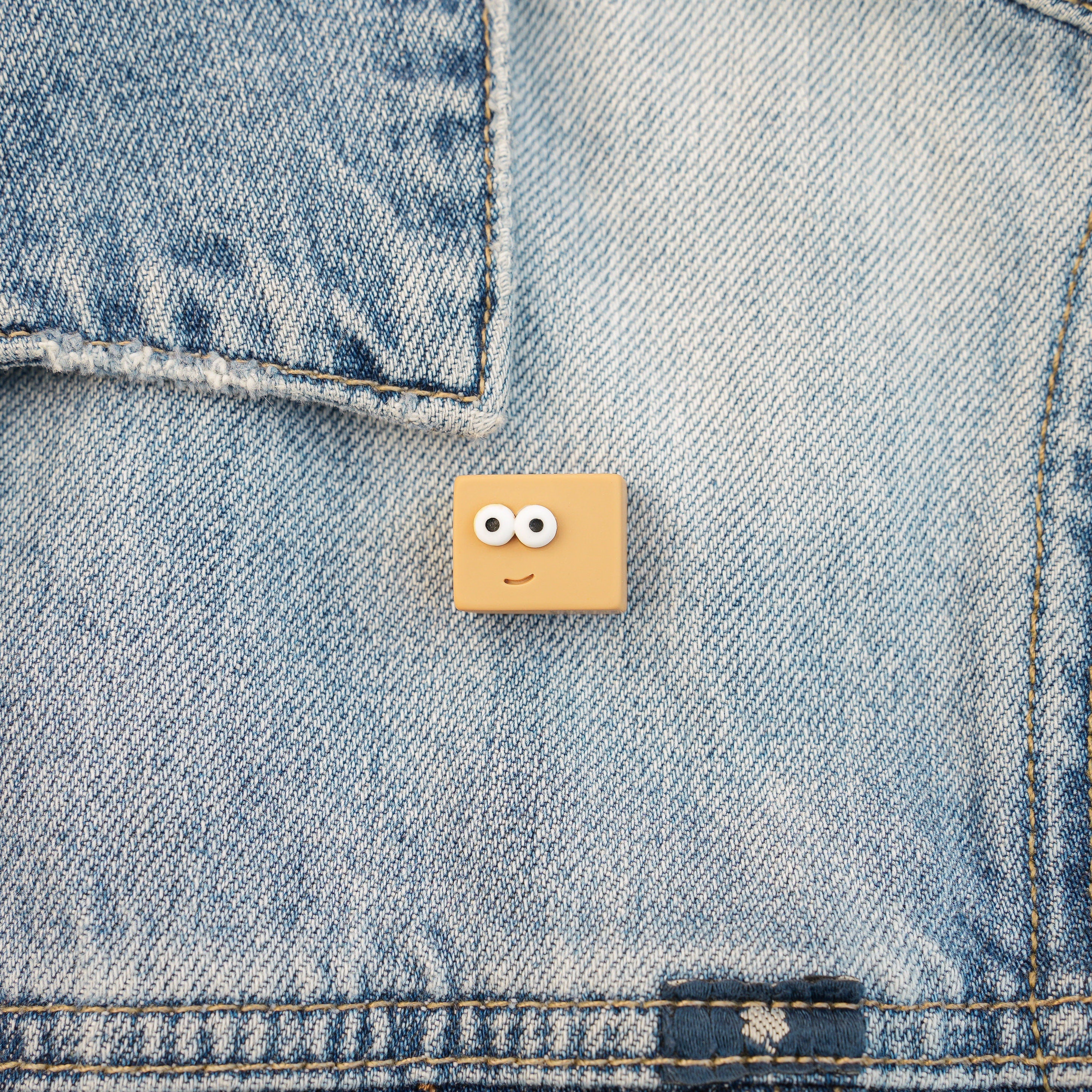 Cute Smiley Face Brooch