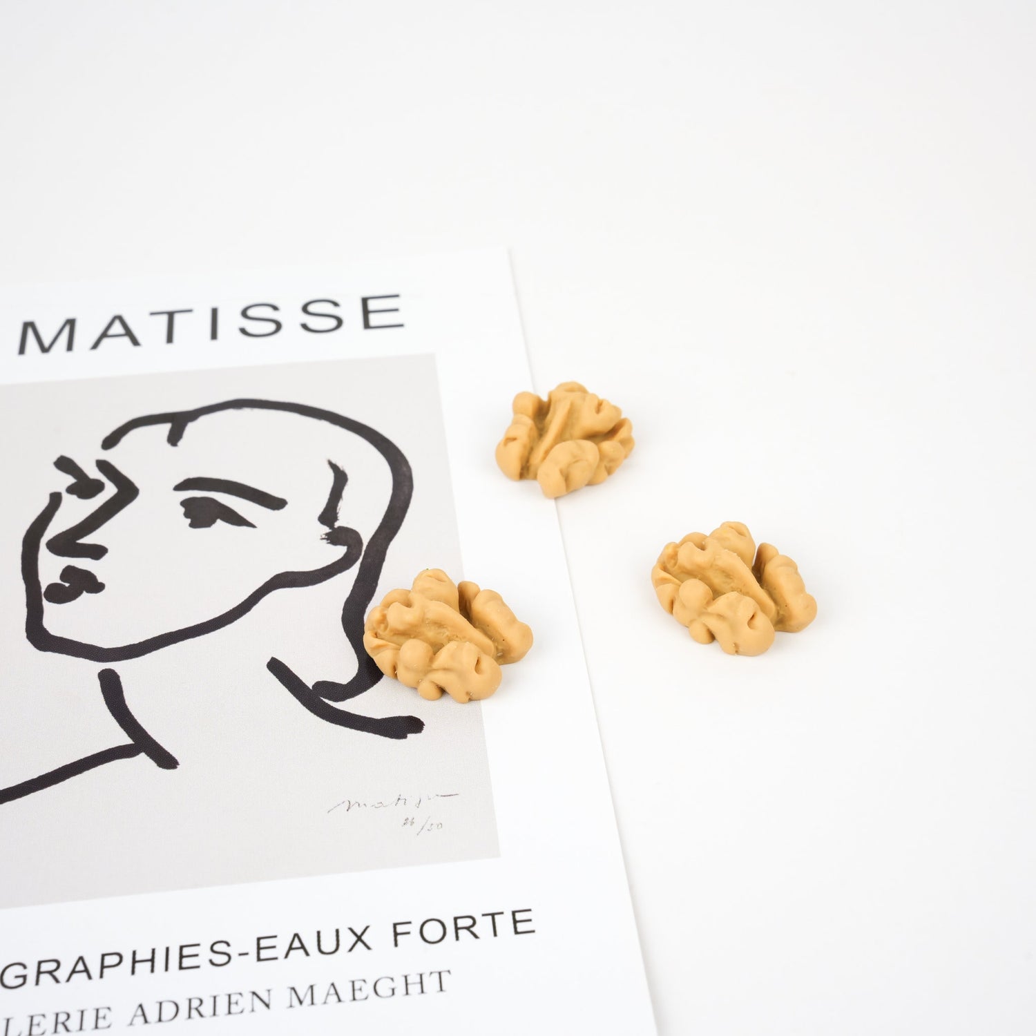 Walnut Pin