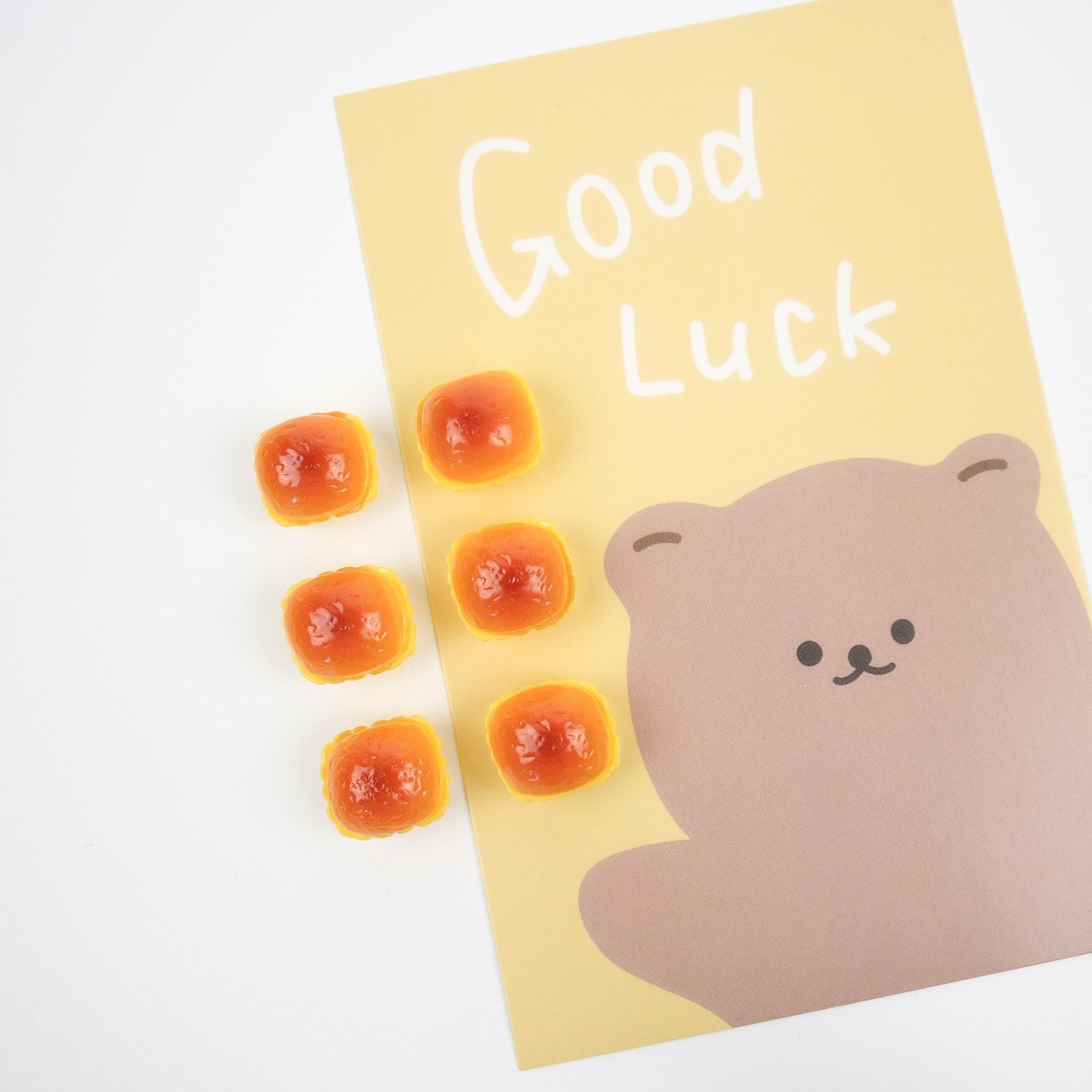 Soft Dinner Rolls Magnet Set