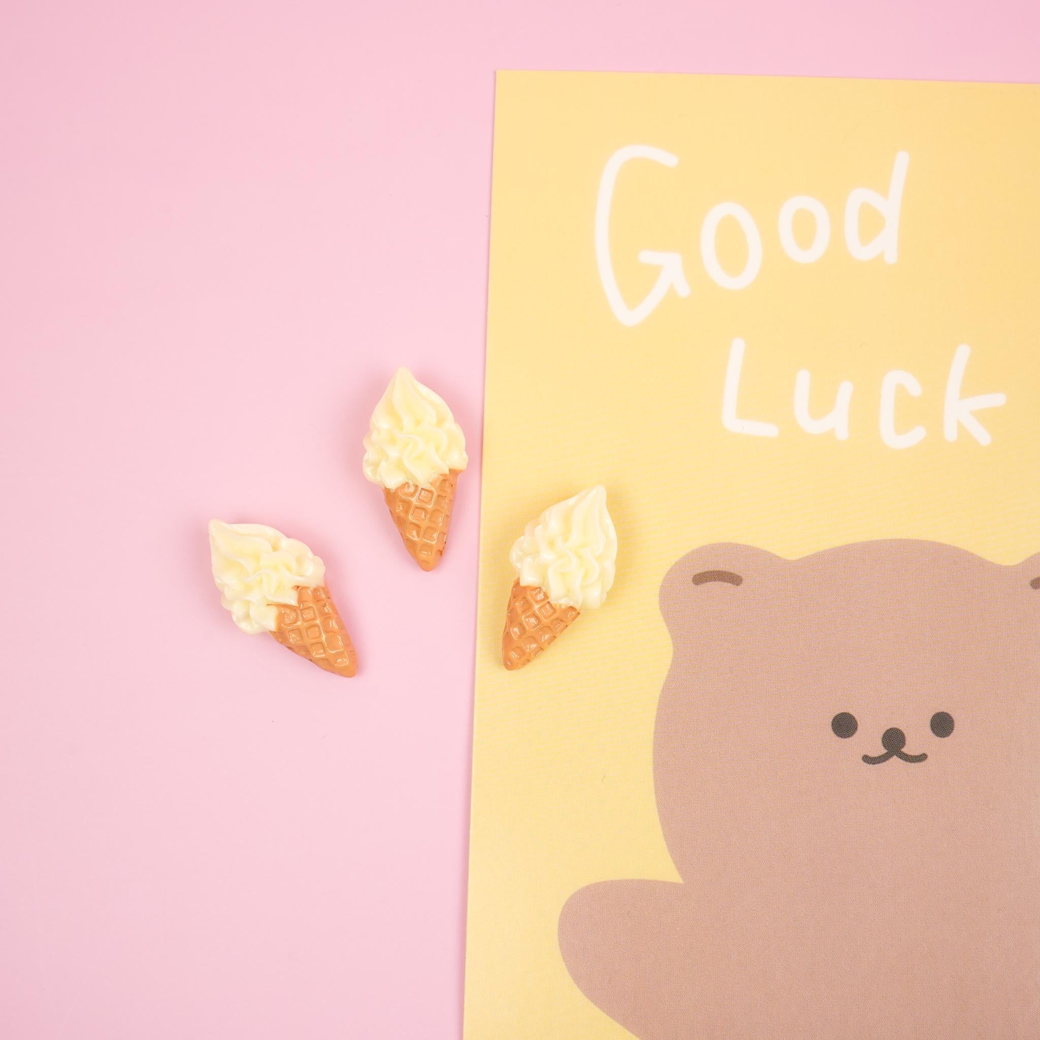 Ice Cream Cone Magnet Set