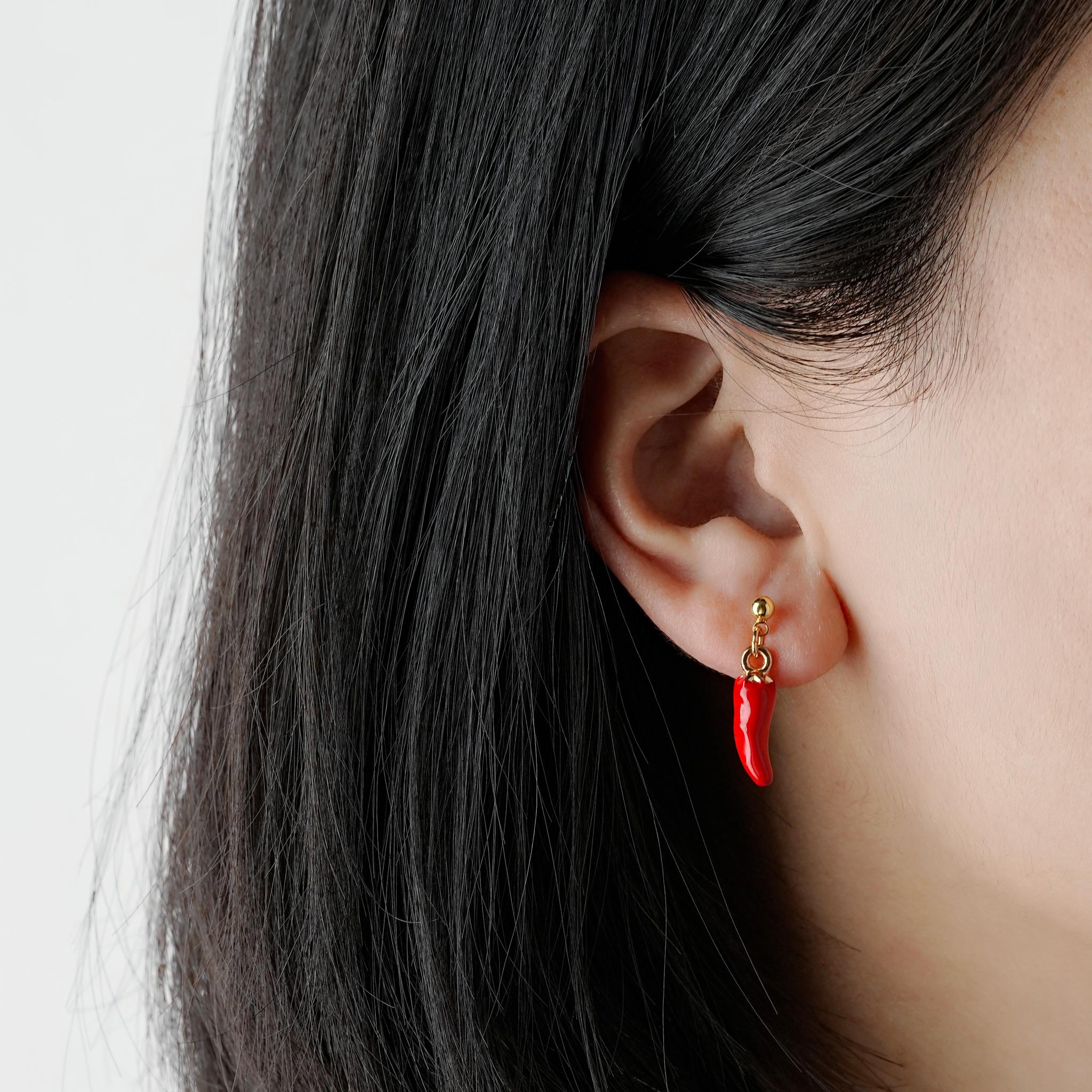 Red Chilli Pepper Dangle Earrings | Hot Chili Pepper Jewelry | Handmade Spicy Food Dangly | 18k Gold Earrings | Gift for Spice Lovers