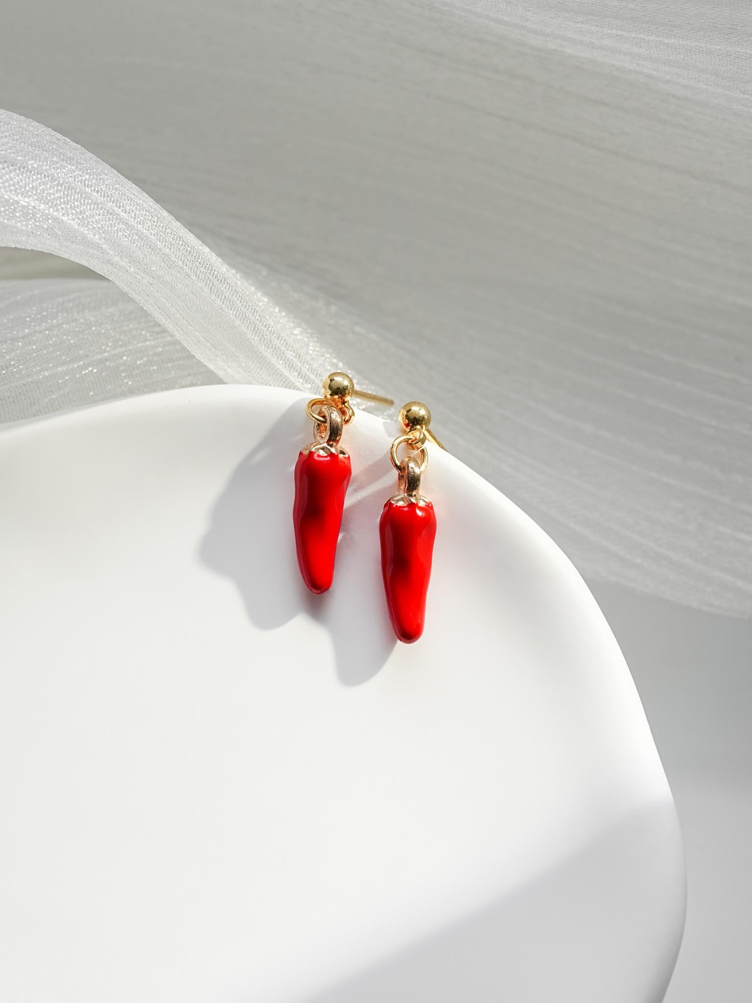 Red Chilli Pepper Dangle Earrings - Mini Story Co