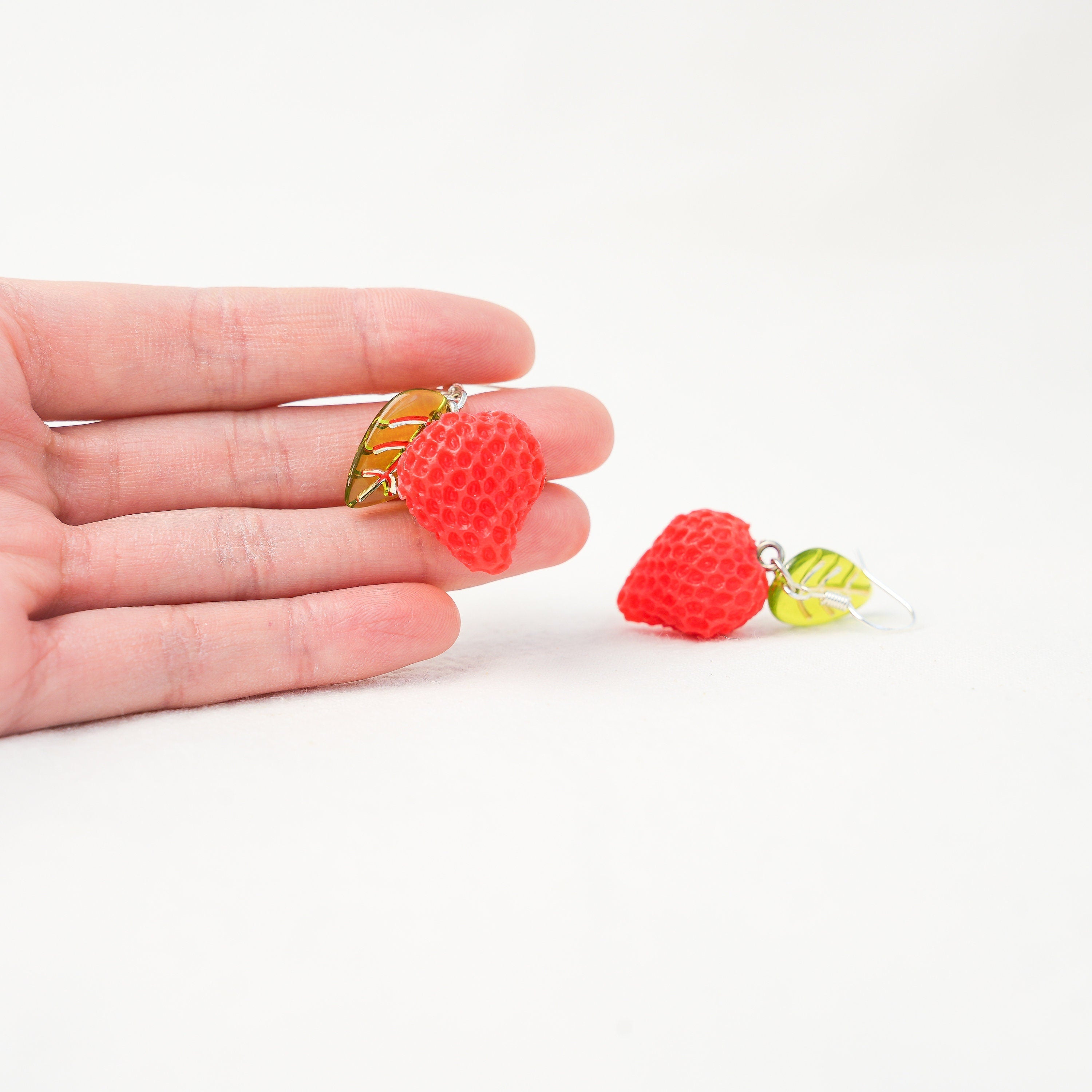 Strawberry Dangle Earrings - Mini Story Co