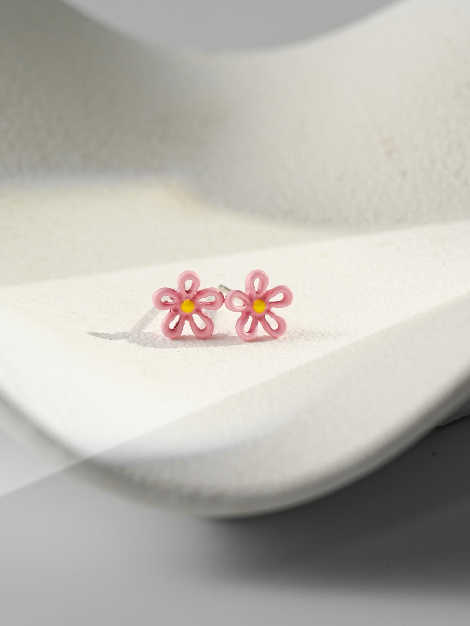 Tiny Open Flower Stud Earrings - Mini Story Co