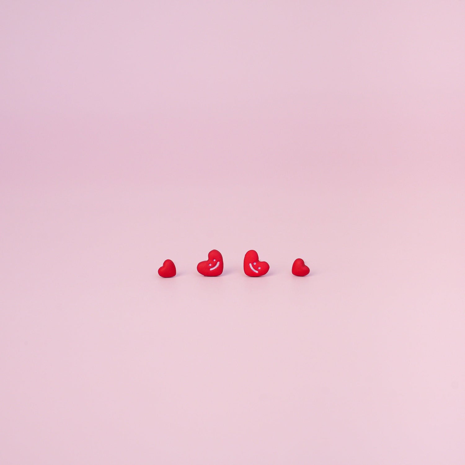 Tiny Red Heart Studs Earrings - Mini Story Co