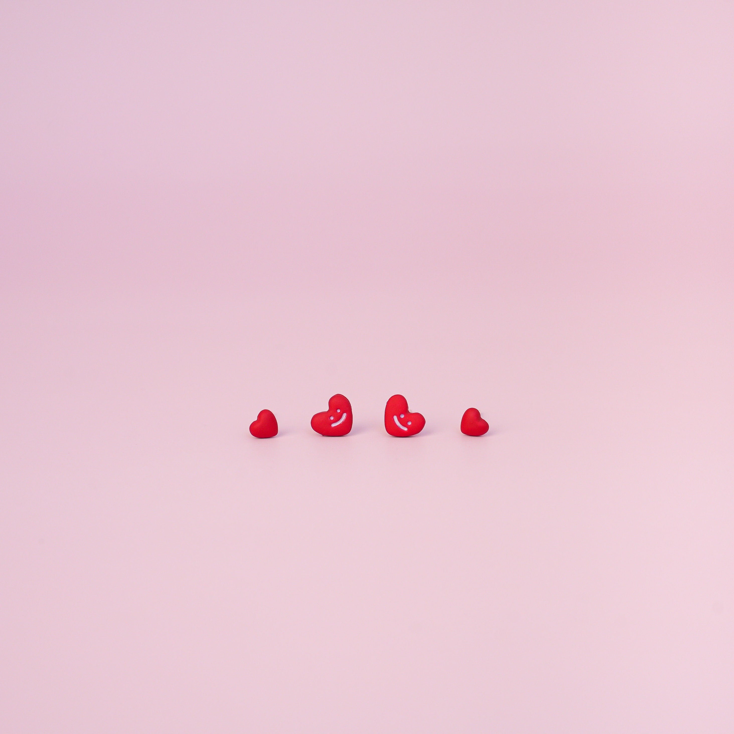 Tiny Red Heart Studs Earrings - Mini Story Co