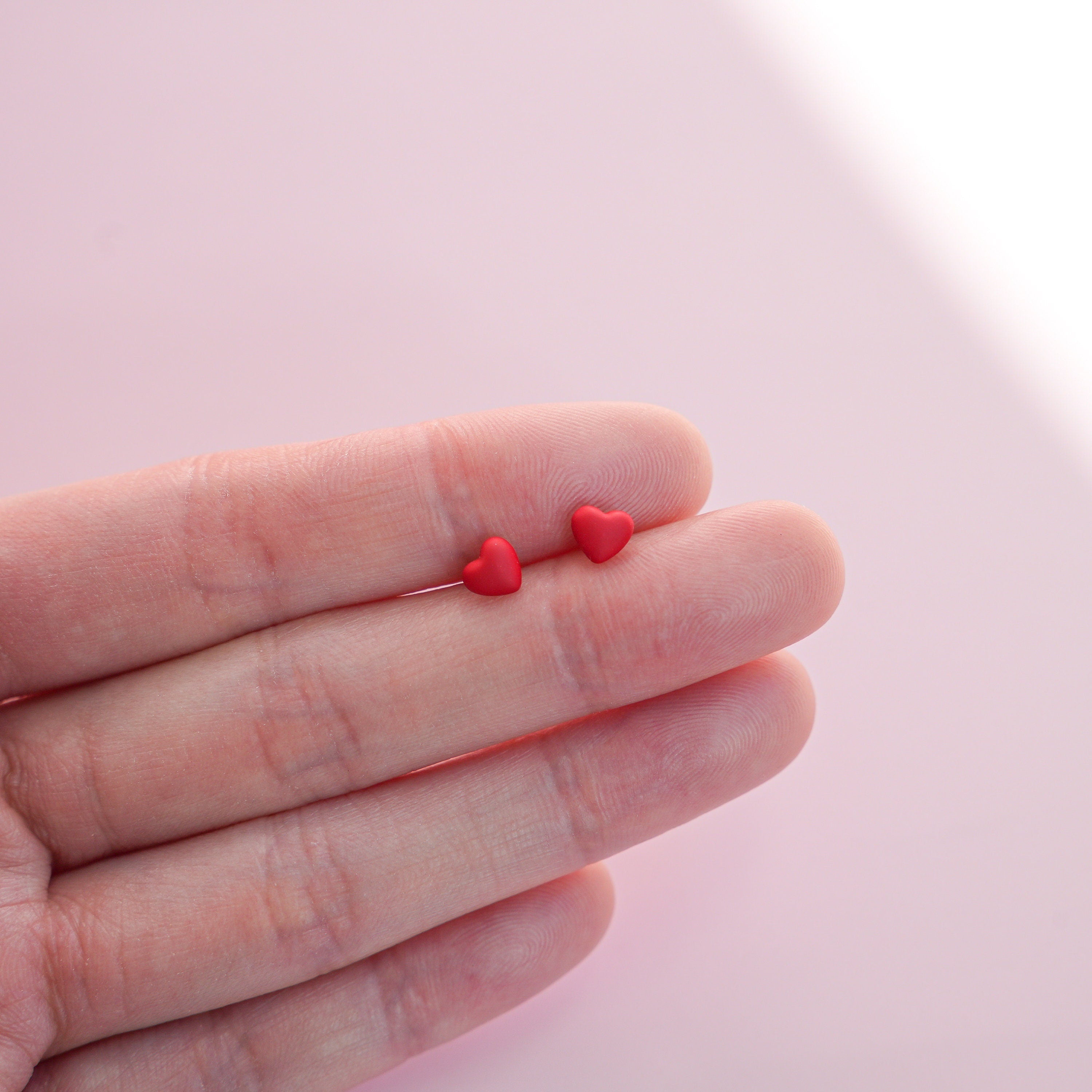Tiny Red Heart Studs Earrings - Mini Story Co
