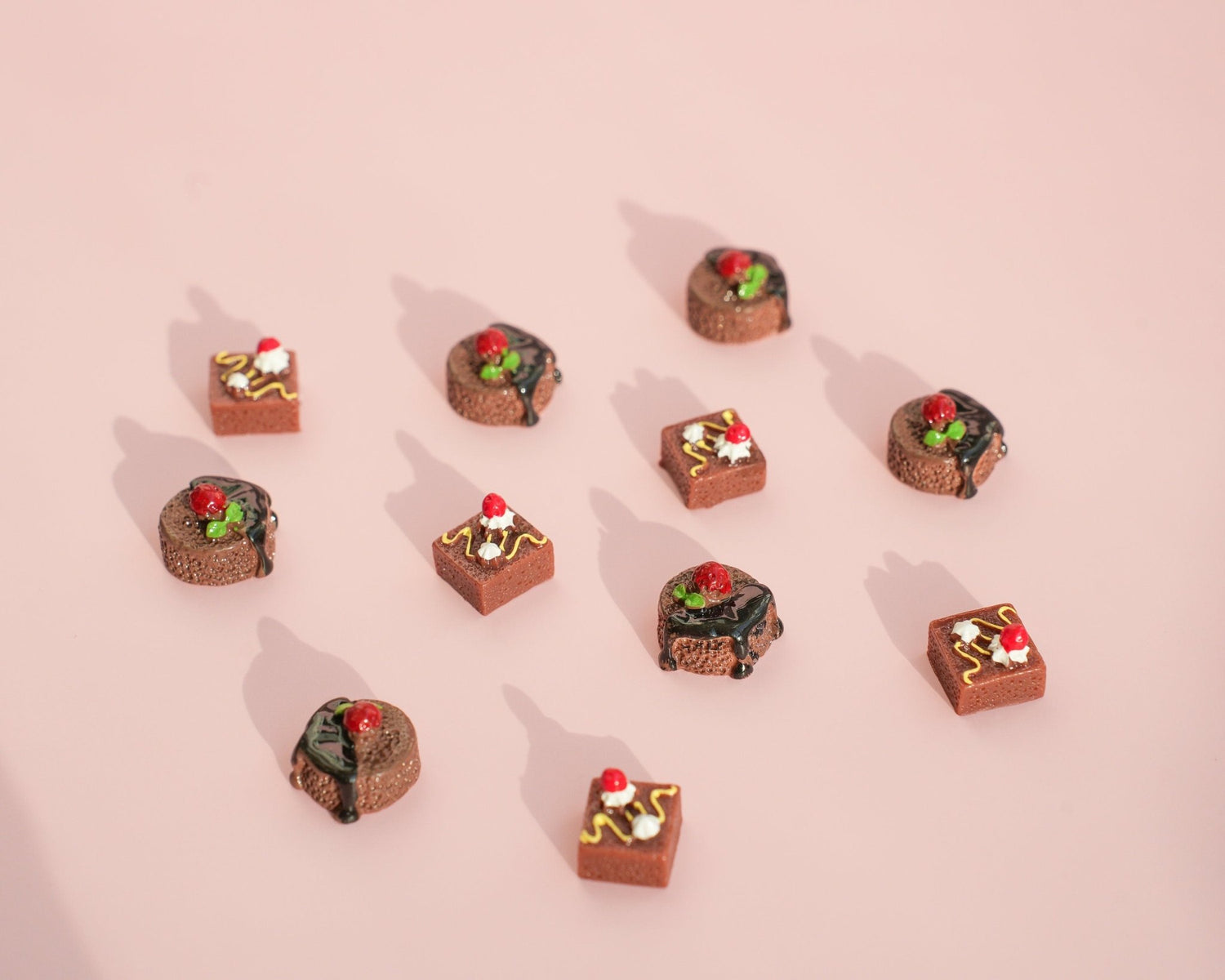 Chocolate Brownie Pin - Mini Story Co