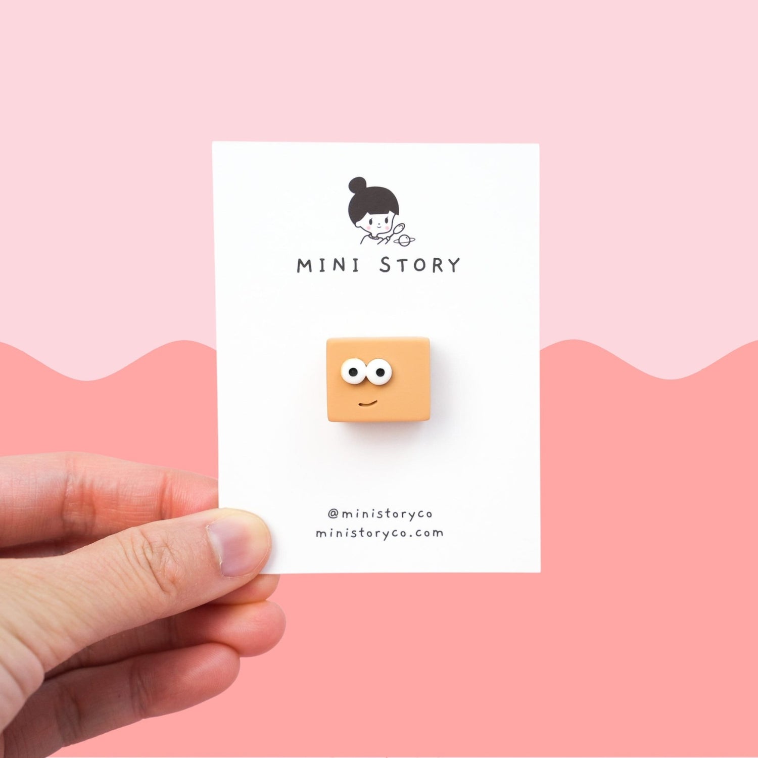 Cute Smiley Face Brooch - Mini Story Co