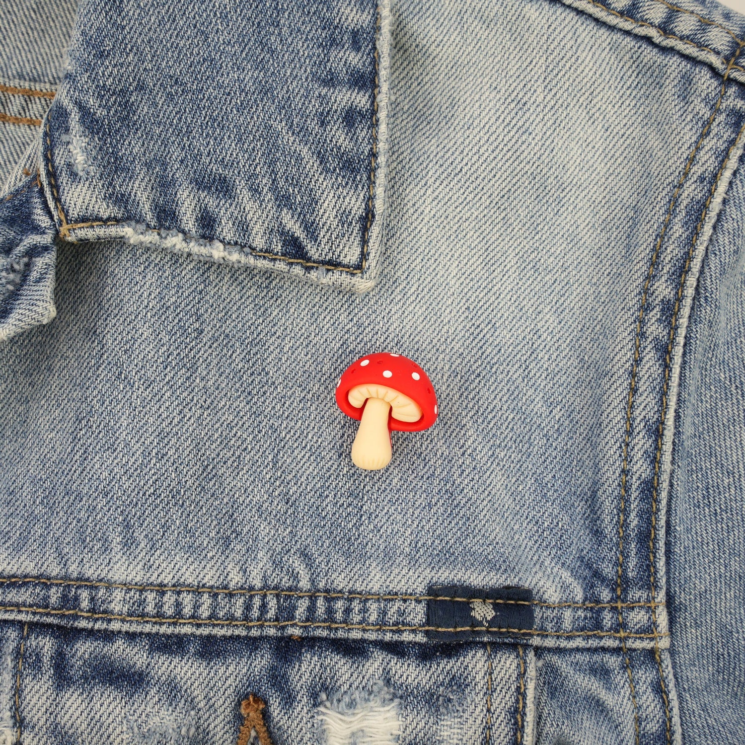 Red Mushroom Pin