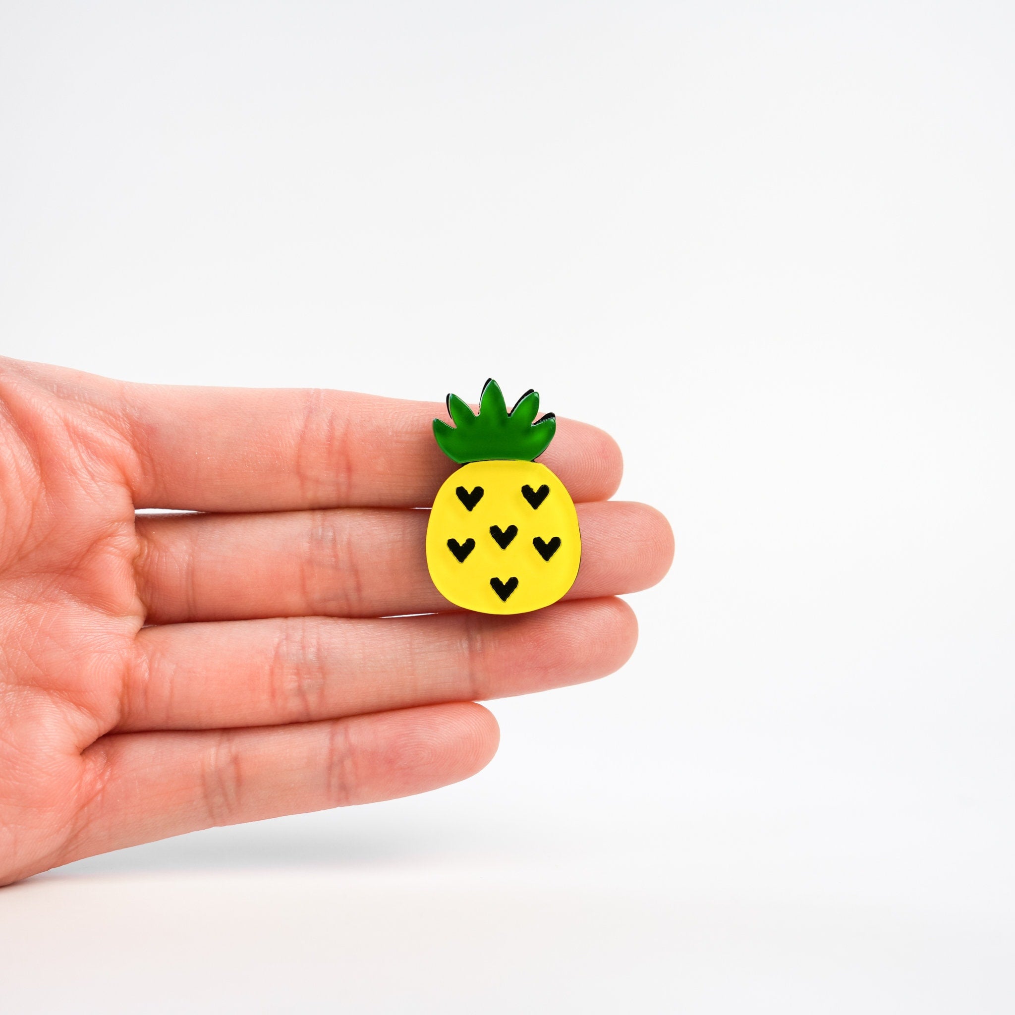 Pineapple Pin