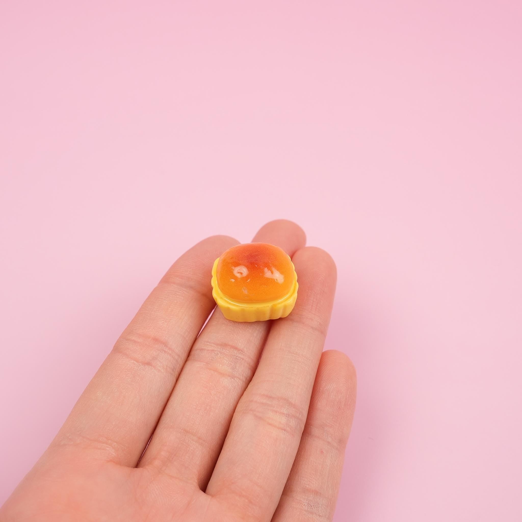 Soft Dinner Rolls Magnet Set