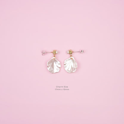 White Shell Pearl Dangle Earrings | Seashell Earrings | Handmade Boho Dangly | Gold Minimalist Earrings | Ocean Beach Wedding Jewelry