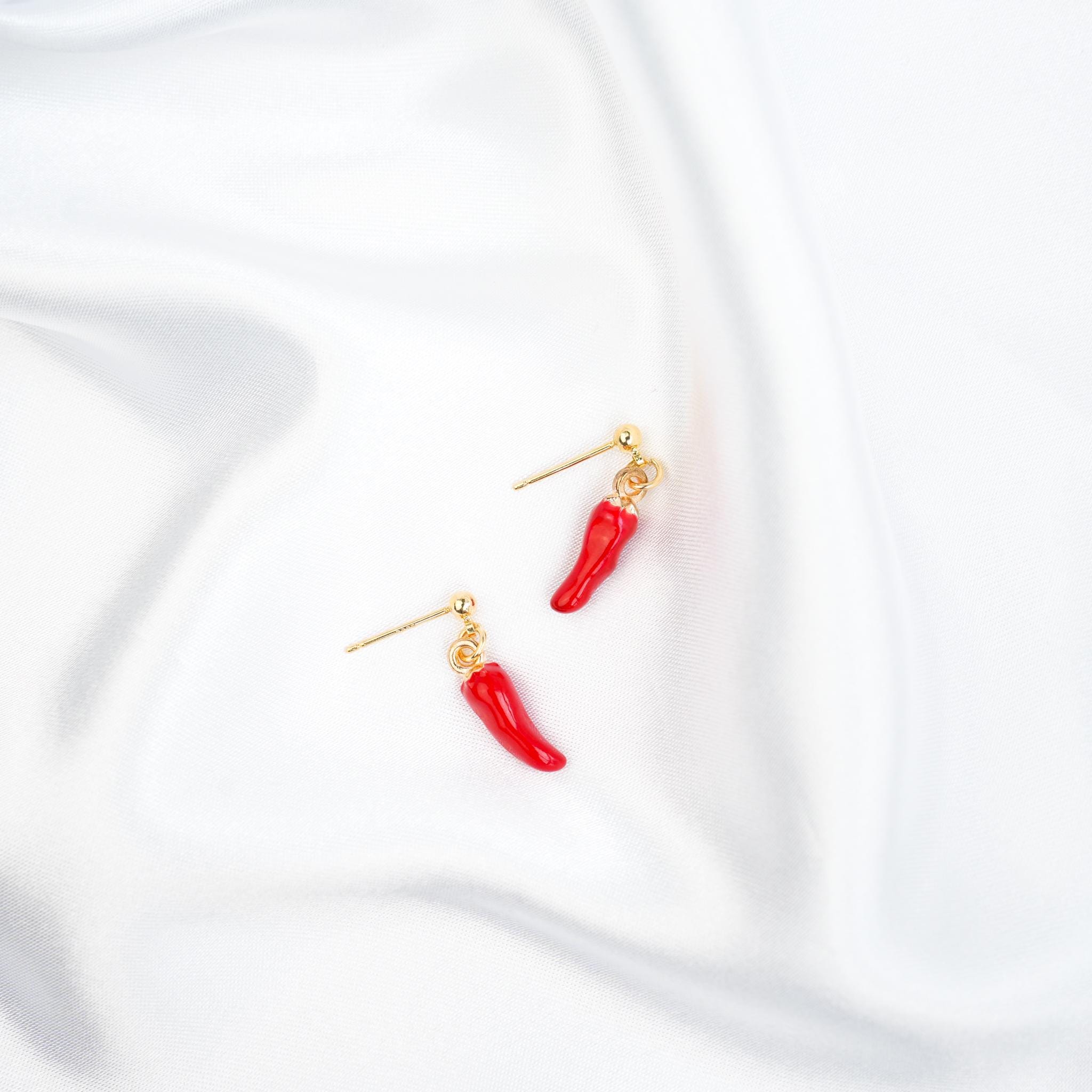 Red Chilli Pepper Dangle Earrings | Hot Chili Pepper Jewelry | Handmade Spicy Food Dangly | 18k Gold Earrings | Gift for Spice Lovers