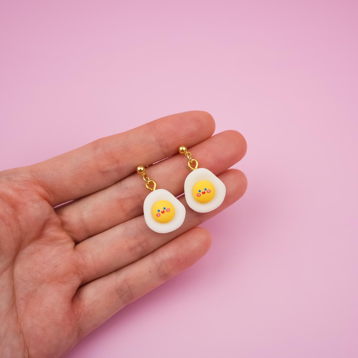 Tiny Smiley Egg Dangle Earrings | Sunny Side up Fried Egg Earrings | Breakfast Dangly | Gold Miniature Food Jewelry | Cute Brunch Accessory