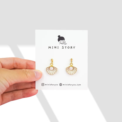 Gold Seashell &amp; Pearl Dangle Earrings | Dainty Freshwater Pearl Dangly | Aesthetic Mermaid Beach Drop Jewelry | Bridesmaid Wedding Jewelry