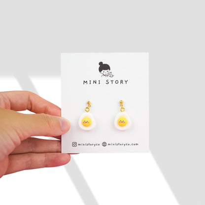 Tiny Smiley Egg Dangle Earrings | Sunny Side up Fried Egg Earrings | Breakfast Dangly | Gold Miniature Food Jewelry | Cute Brunch Accessory