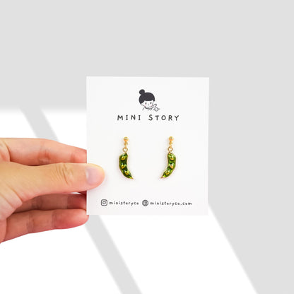 Green Snow Pea Dangle Earrings | Gold Sugar Snap Pea Drop Earrings | Dainty Vegetable Dangly | Fun Garden Earring | Vegan&