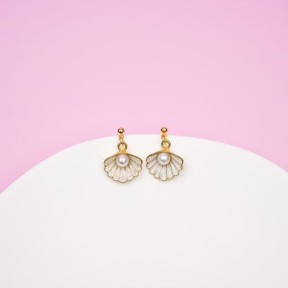 Gold Seashell &amp; Pearl Dangle Earrings | Dainty Freshwater Pearl Dangly | Aesthetic Mermaid Beach Drop Jewelry | Bridesmaid Wedding Jewelry