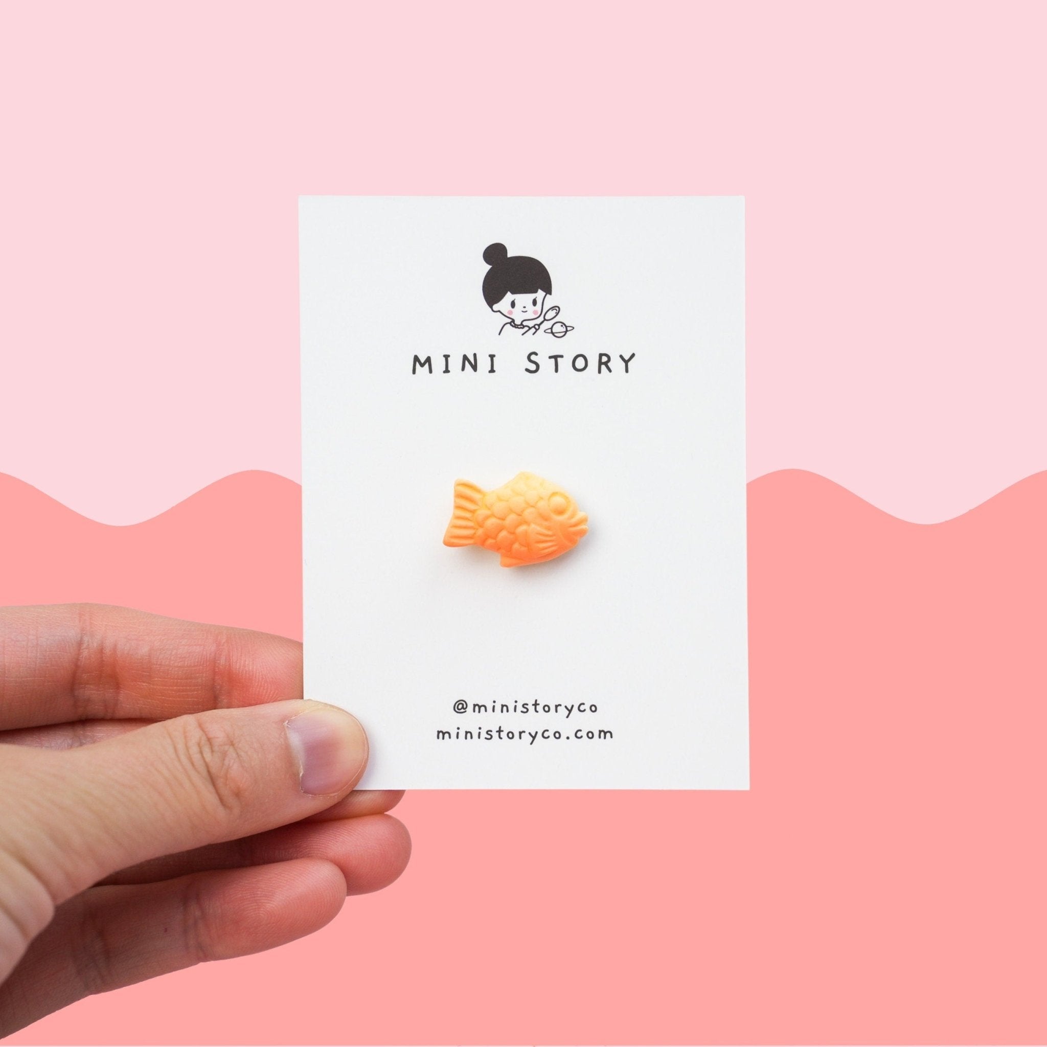 Japanese Taiyaki Brooch | Korean Bungeoppang Fish Bread Pin - Mini Story Co