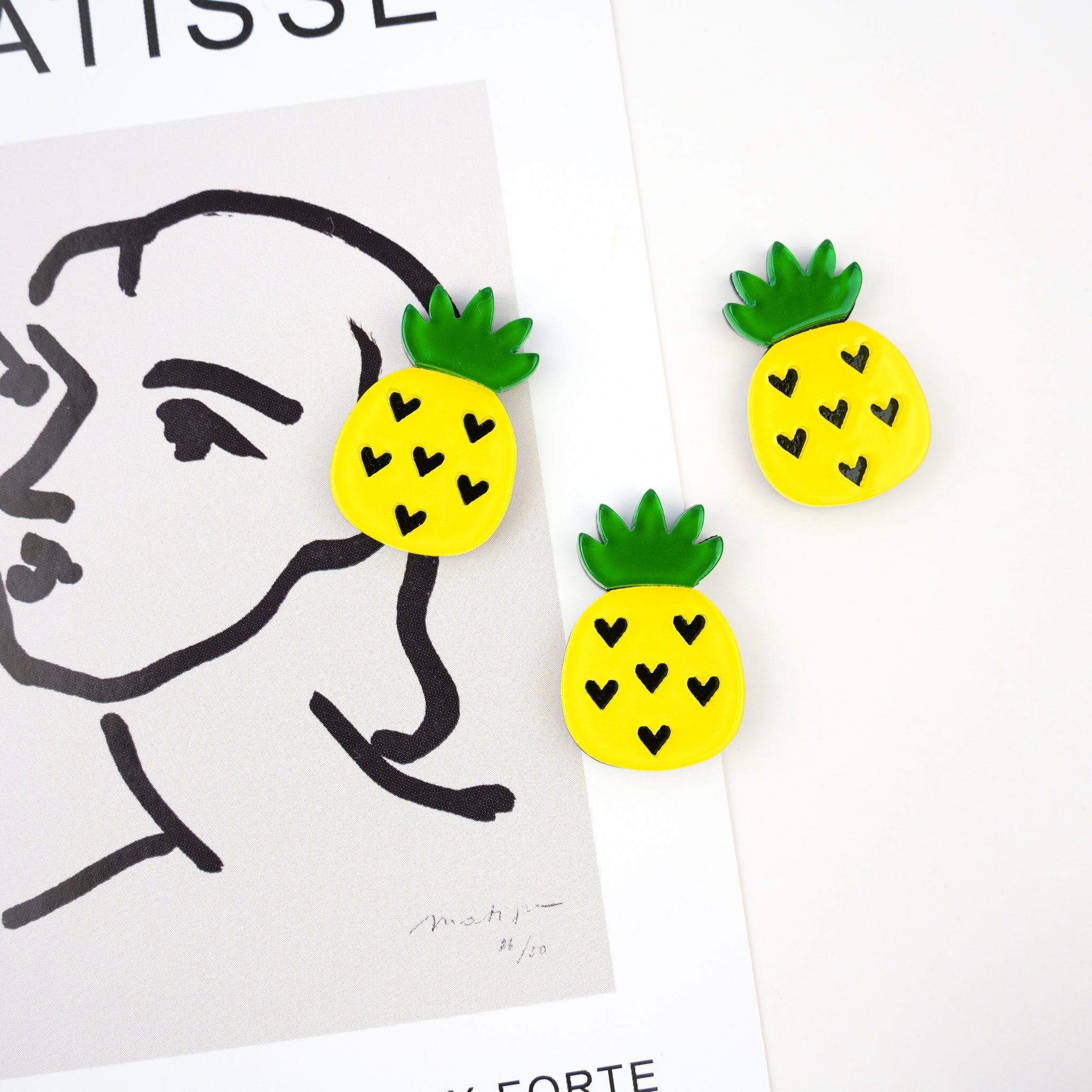 Pineapple Pin - Mini Story Co