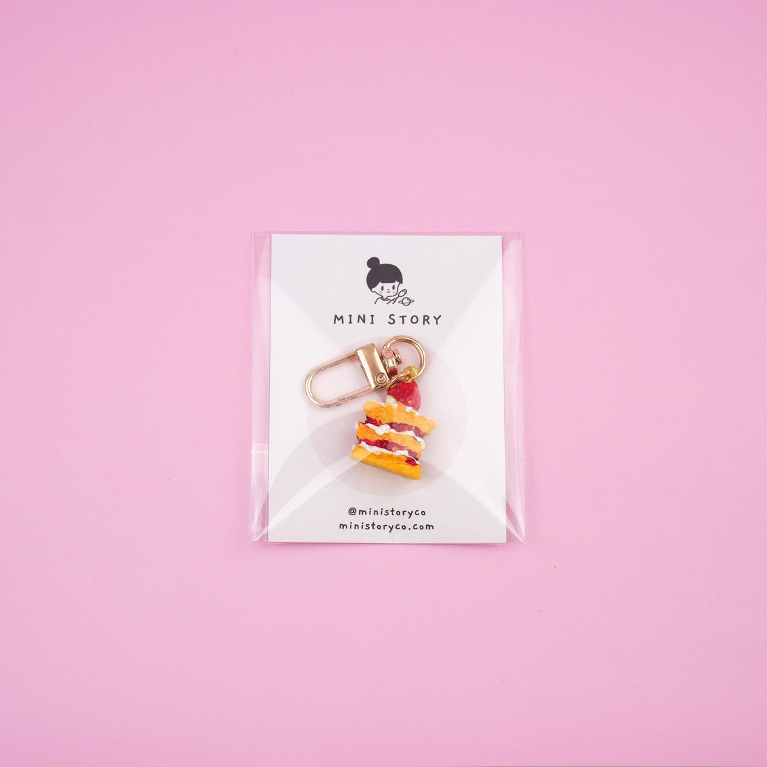 Strawberry Cake Keychain - Mini Story Co