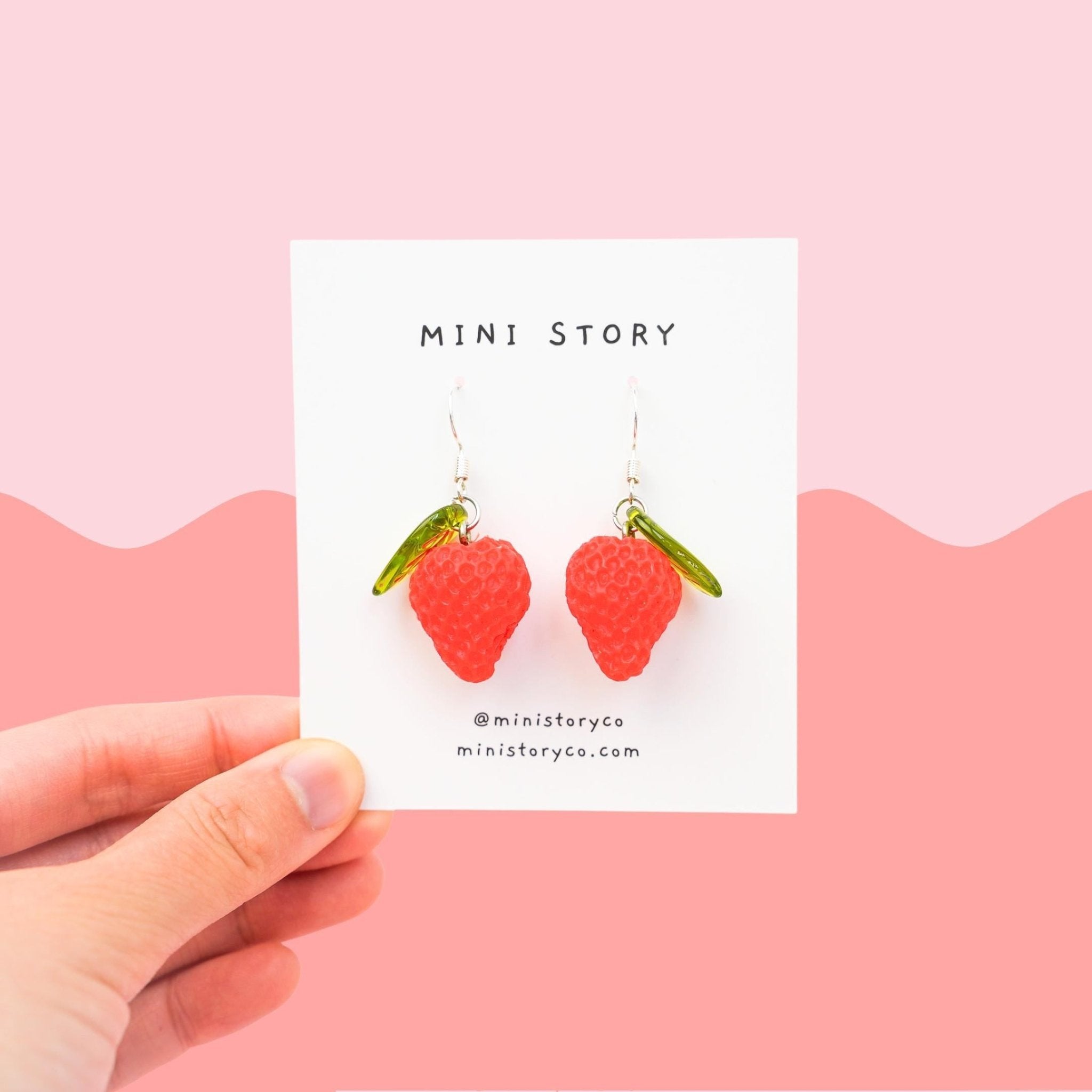 Strawberry Dangle Earrings - Mini Story Co