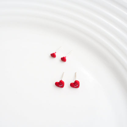 Tiny Red Heart Studs Earrings - Mini Story Co